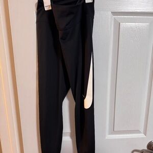 Nike leggings